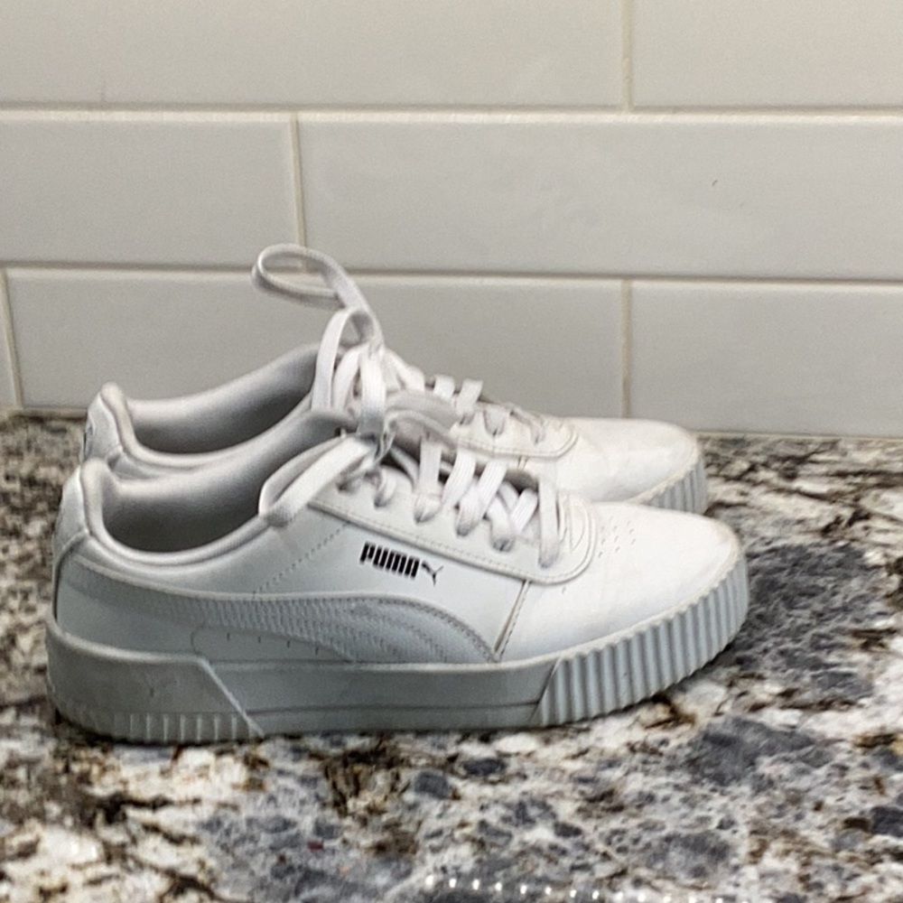 Puma Classic White Sneakers - us W - 8